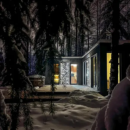 Mesikaepa Kuelalistemaja Lodge Paikuse